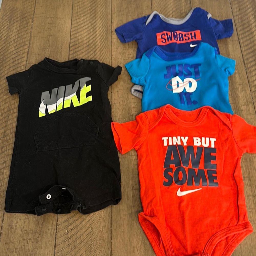 Nike Baby Onesies Set - Black, Blue, Red